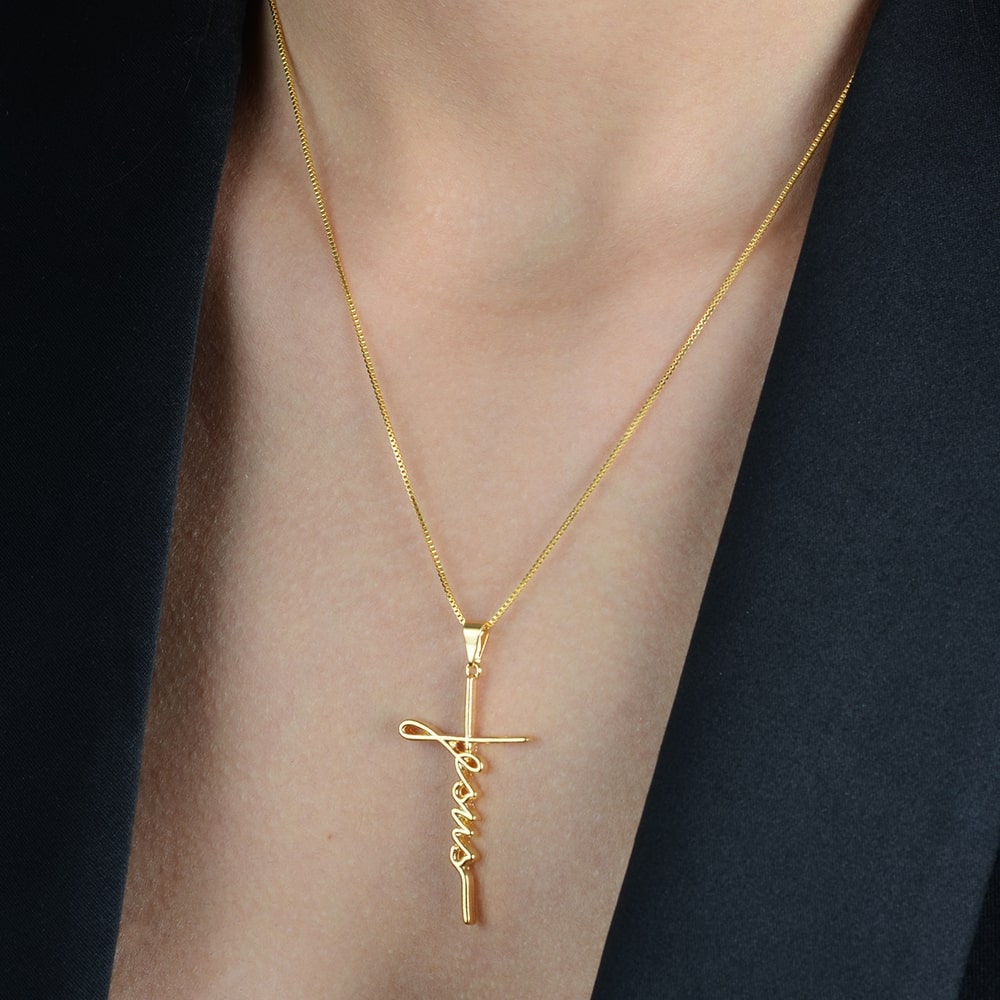 Colar Dourado Religioso de Cruz Jesus - Galeria