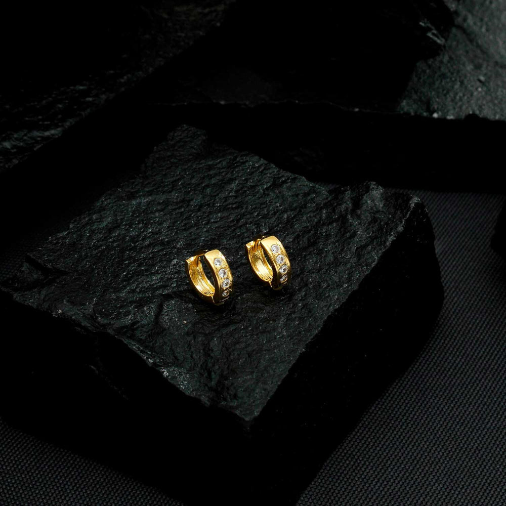 Brinco Dourado de Argolinha com Pedras de Zircônia - Galeria